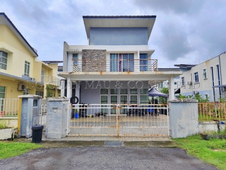 Bungalow House For Auction at Saujana Rawang