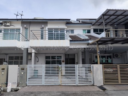 Terrace House For Auction at Taman Sinar Intan