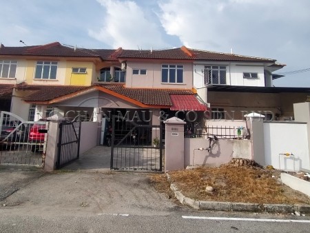 Terrace House For Auction at Taman Putri Kulai