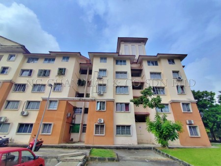 Apartment For Auction at Pangsapuri Putra Damai