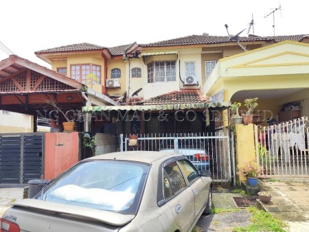 Terrace House For Auction at Taman Sri Gombak