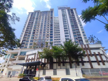 Serviced Residence For Auction at D'Tasek Residences