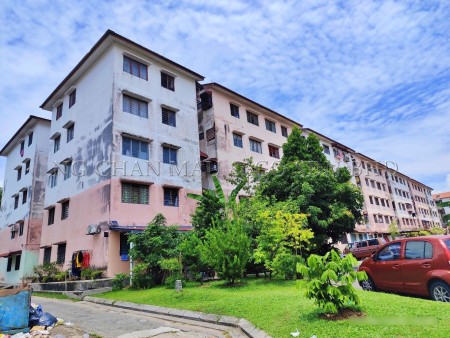 Flat For Auction at Pangsapuri Baiduri