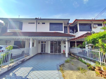 Terrace House For Auction at Taman Perling