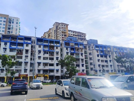 Flat For Auction at Desa Green Apartment