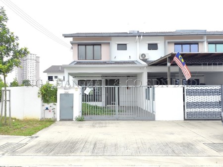 Terrace House For Auction at M Aruna