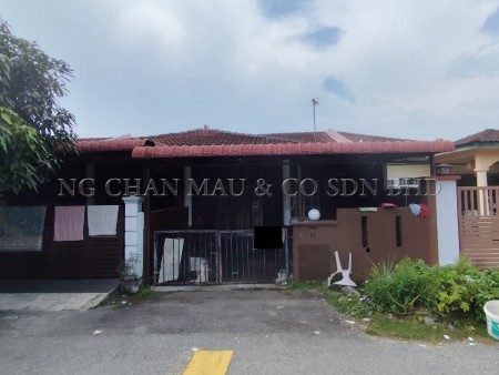 Terrace House For Auction at Taman Banting Baru