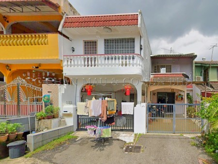 Terrace House For Auction at Taman Sri Gombak