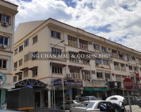 Apartment For Auction at Sri Manja Square