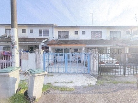 Terrace House For Auction at Taman Cahaya Masai