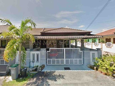 Terrace House For Auction at Taman Saujana Permai