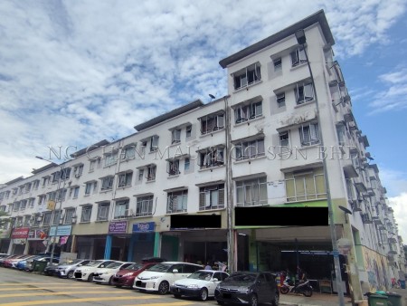 Office For Auction at Dataran Otomobil