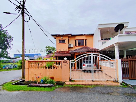 Terrace House For Auction at Taman Mewah Jaya