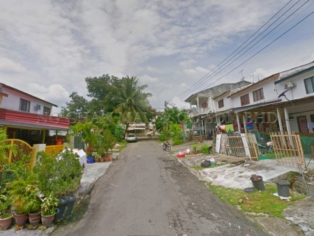 Terrace House For Auction at Taman Kajang Ria