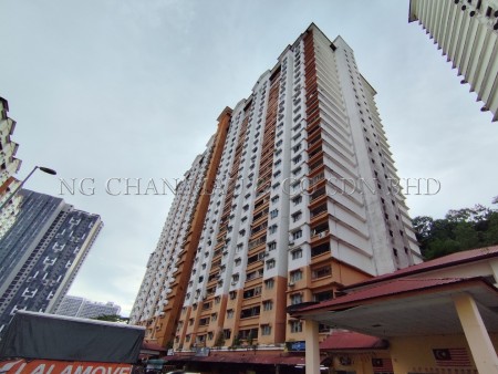 Apartment For Auction at Flora Damansara Apartment