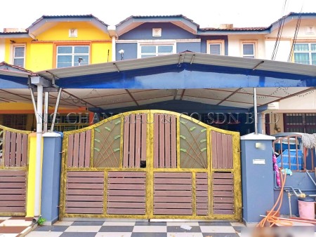 Terrace House For Auction at Taman Bestari Indah