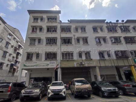 Apartment For Auction at Dataran Otomobil