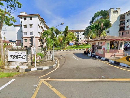 Apartment For Auction at Pangsapuri Kempas