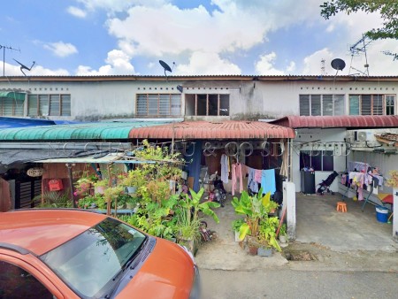 Terrace House For Auction at Taman Enggang Indah