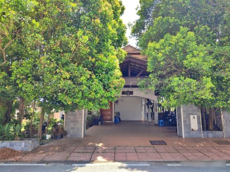 Bungalow House For Auction at Saujana Akasia