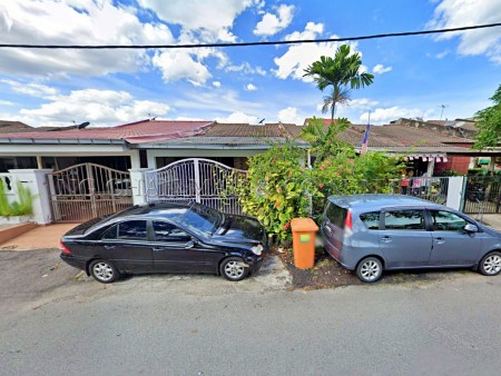 Terrace House For Auction at Taman Jenaris