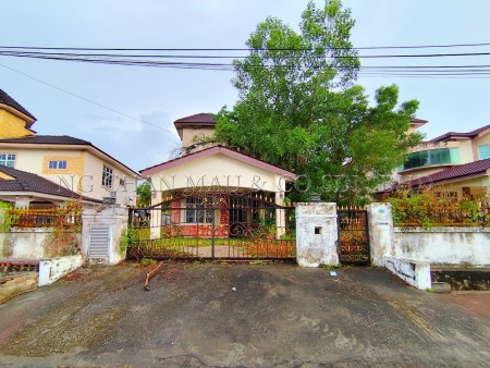 Bungalow House For Auction at Taman Meru Impiana