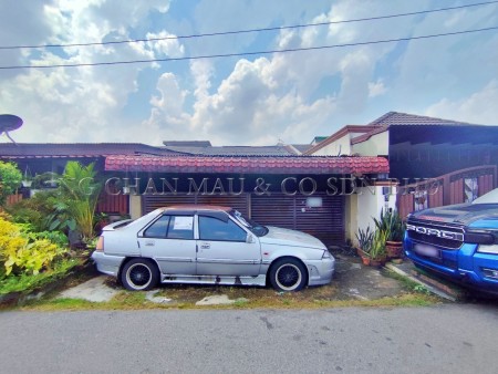 Terrace House For Auction at Kampung Kuantan