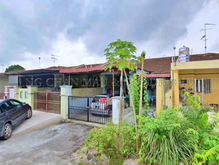 Terrace House For Auction at Taman Ehsan Jaya