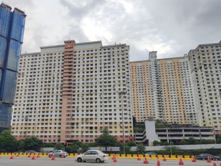 Apartment For Auction at Flora Damansara Apartment