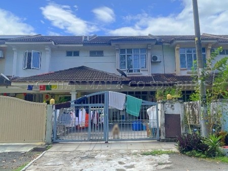 Terrace House For Auction at Section 9