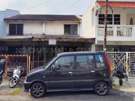 Terrace House For Auction at Taman Selayang Jaya