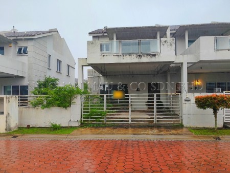 Terrace House For Auction at Villa Mutiara Indah