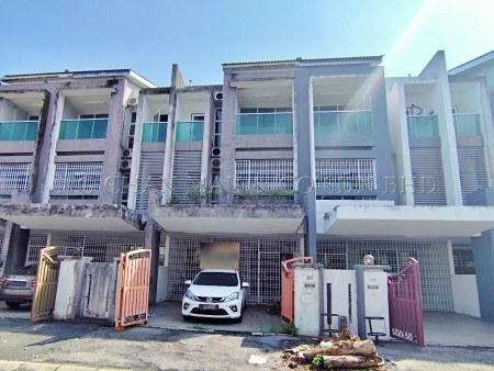 Terrace House For Auction at Kampar Putra