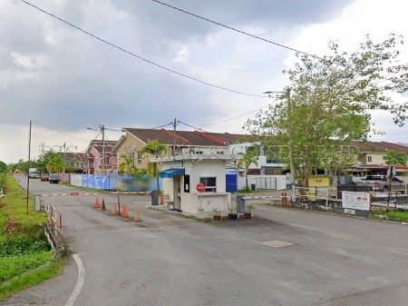 Terrace House For Auction at Taman Sentosa