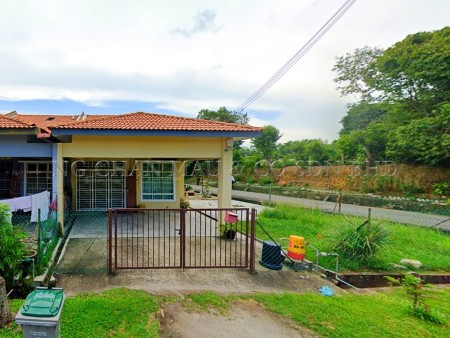 Terrace House For Auction at Taman Bidara Permai