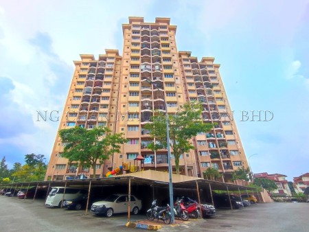 Apartment For Auction at Kristal Heights