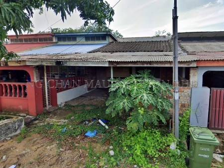 Terrace House for Auction