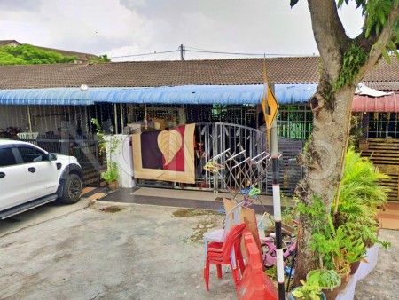 Terrace House For Auction at Taman Puteri Gunung