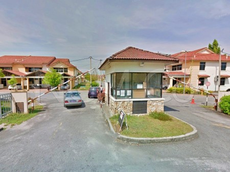 Terrace House For Auction at Putra Villas