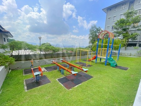 Apartment for Auction