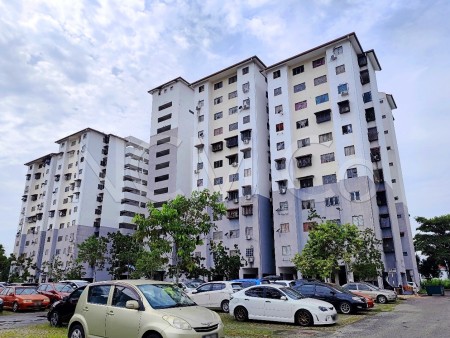 Apartment For Auction at Taman Puchong Prima
