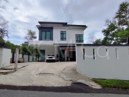 Bungalow House For Auction at Equine Park