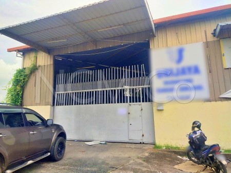 Detached Warehouse For Auction at Sri Kolombong