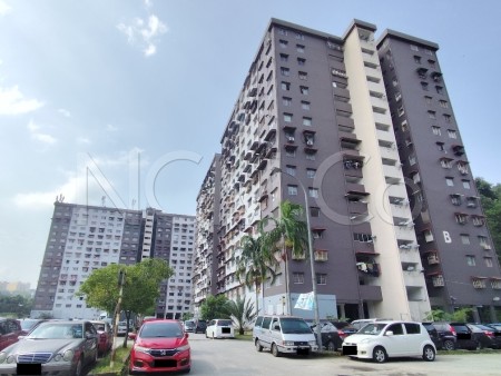Flat For Auction at Pangsapuri Ukay Indah
