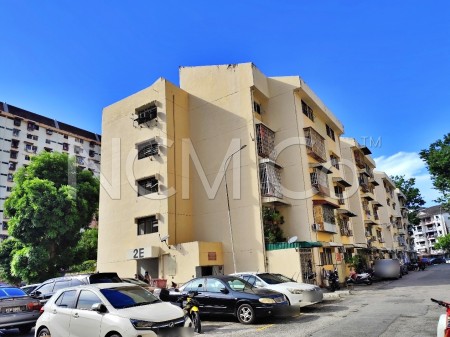 Flat For Auction at Medan Angsana
