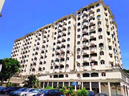 Apartment For Auction at Ferringhi Mutiara Apartment