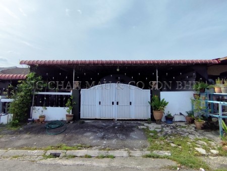 Terrace House For Auction at Medan Klebang Restu