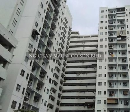 Apartment For Auction at Pangsapuri Permai
