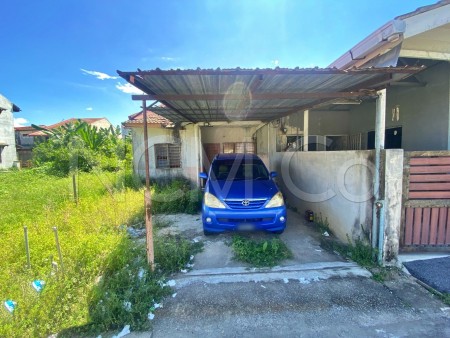 Terrace House For Auction at Kota Bharu
