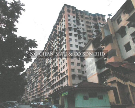 Apartment For Auction at Apartment Lestari